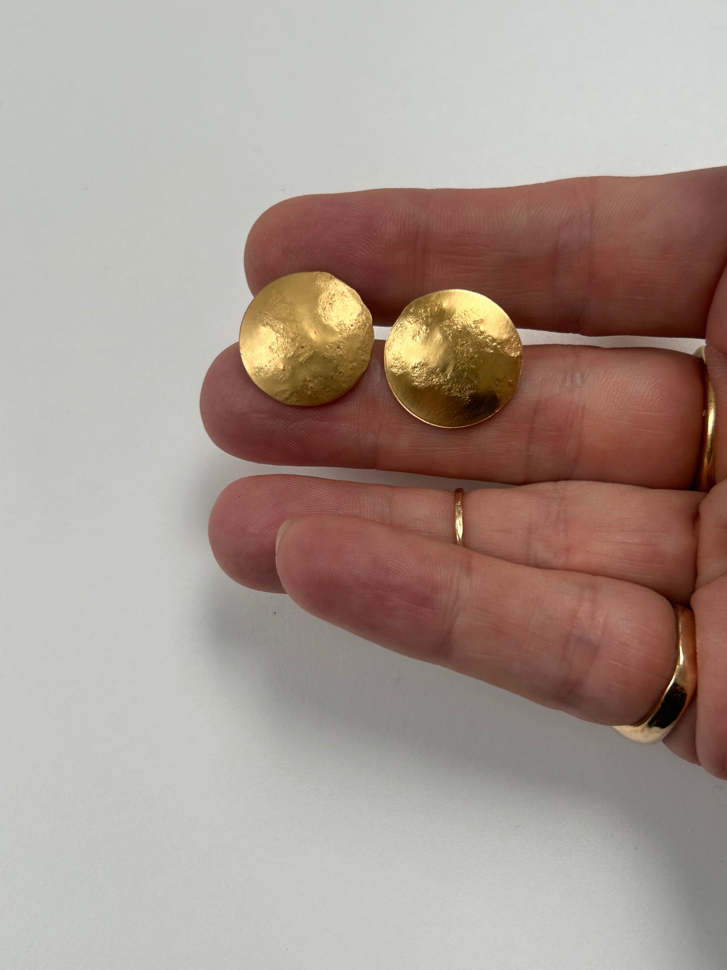 Convex Gold Plated Hammered circle stud earrings