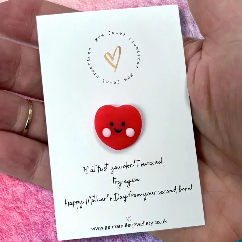Beautiful Resin Pocket Hug Token with Sentimental Mothers Day Message Card