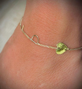 18ct gold delicate initial and heart bracelet