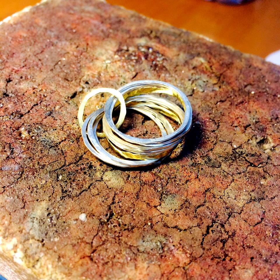 multi 18ct gold and silver hammered hoop ring