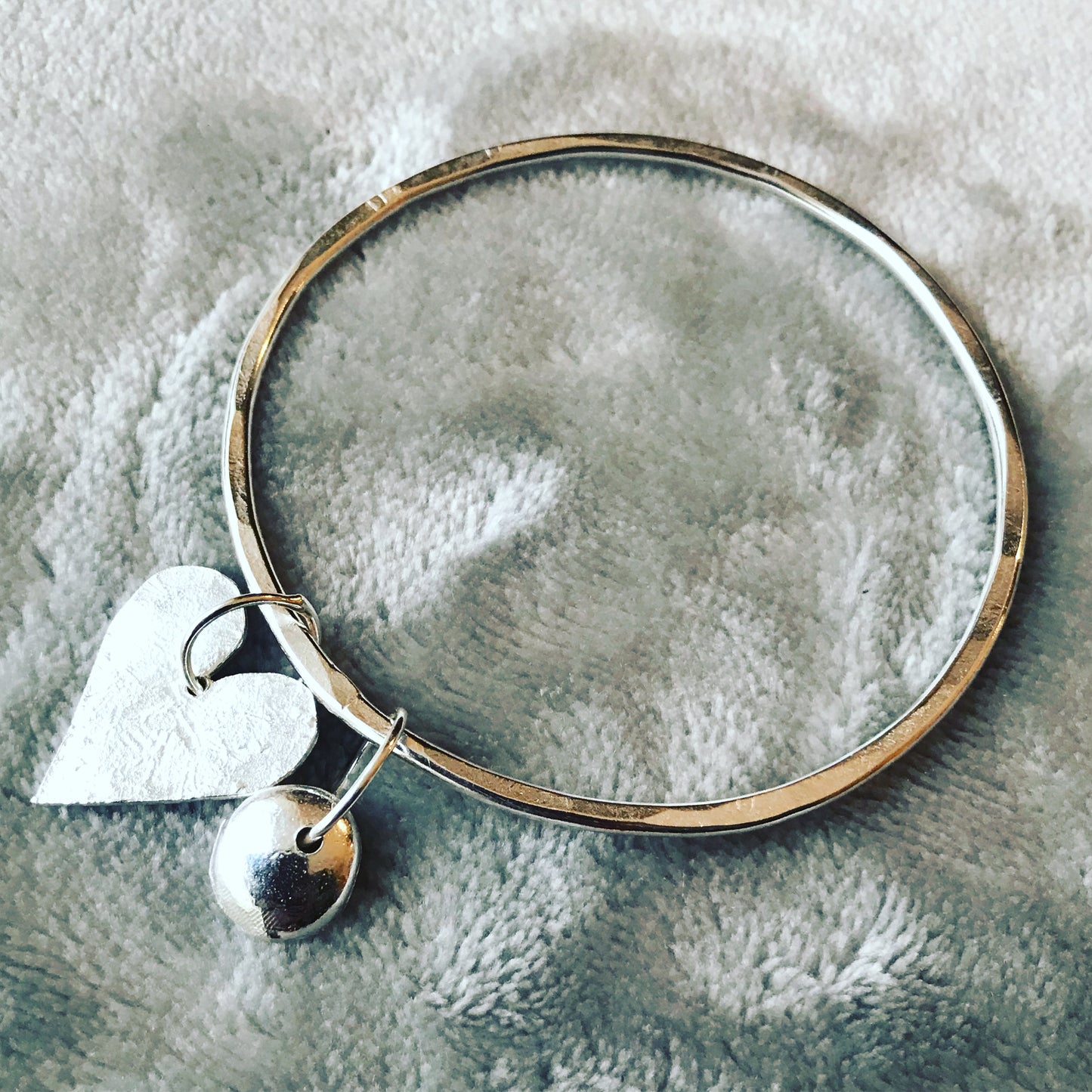 silver hammered heart and chunky nugget charm bangle
