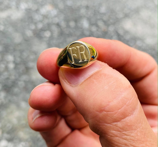 9ct Gold Signet Ring with engraving