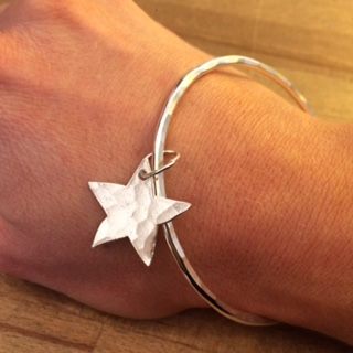 star charm bangle