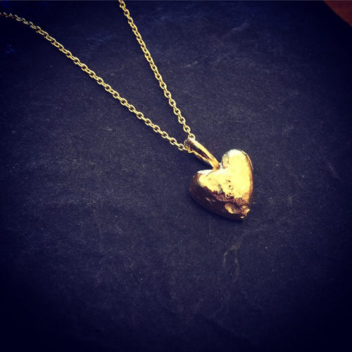 gold plated chunky heart pendant