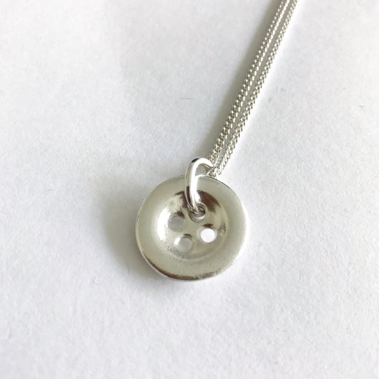 button pendant