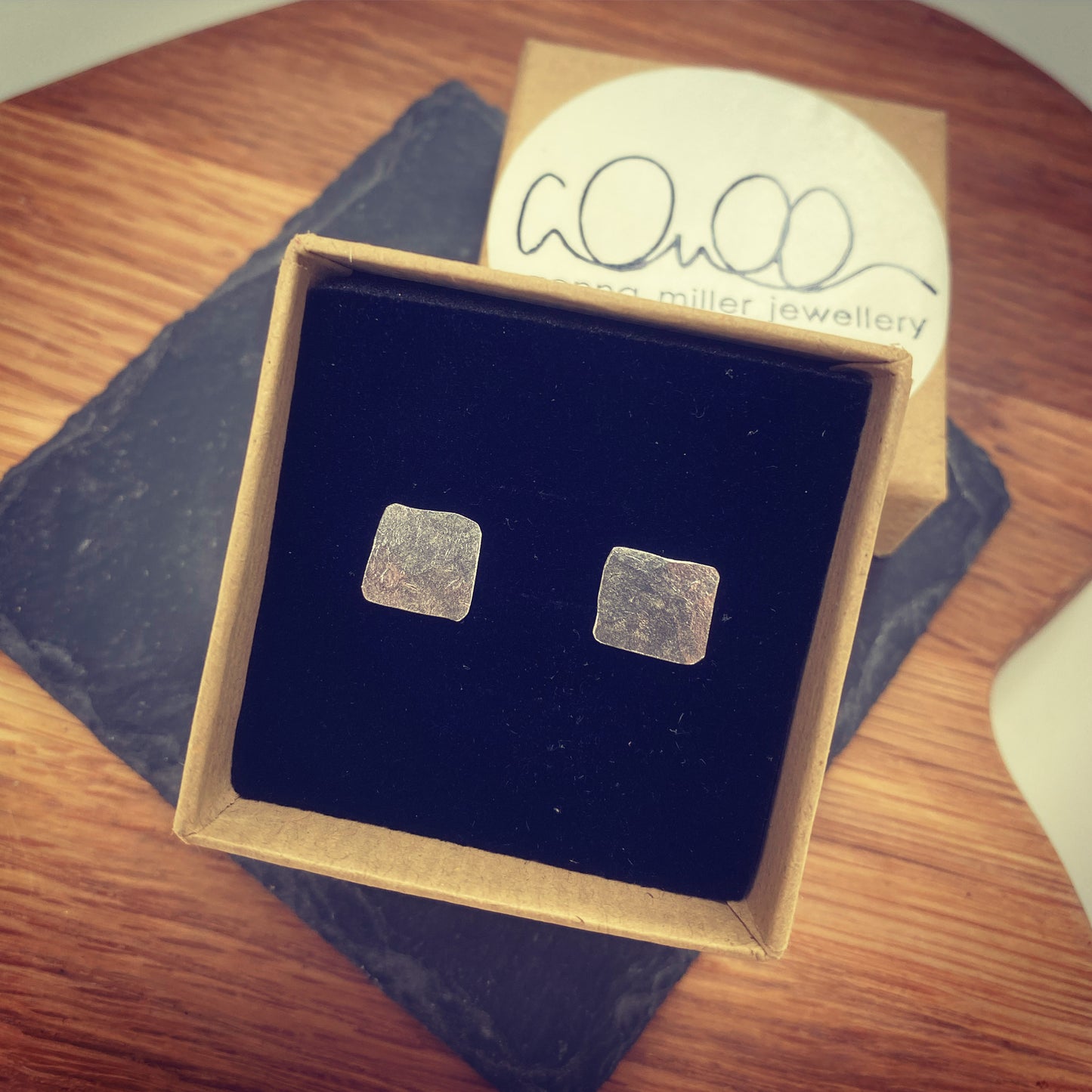 Hammered square stud earrings