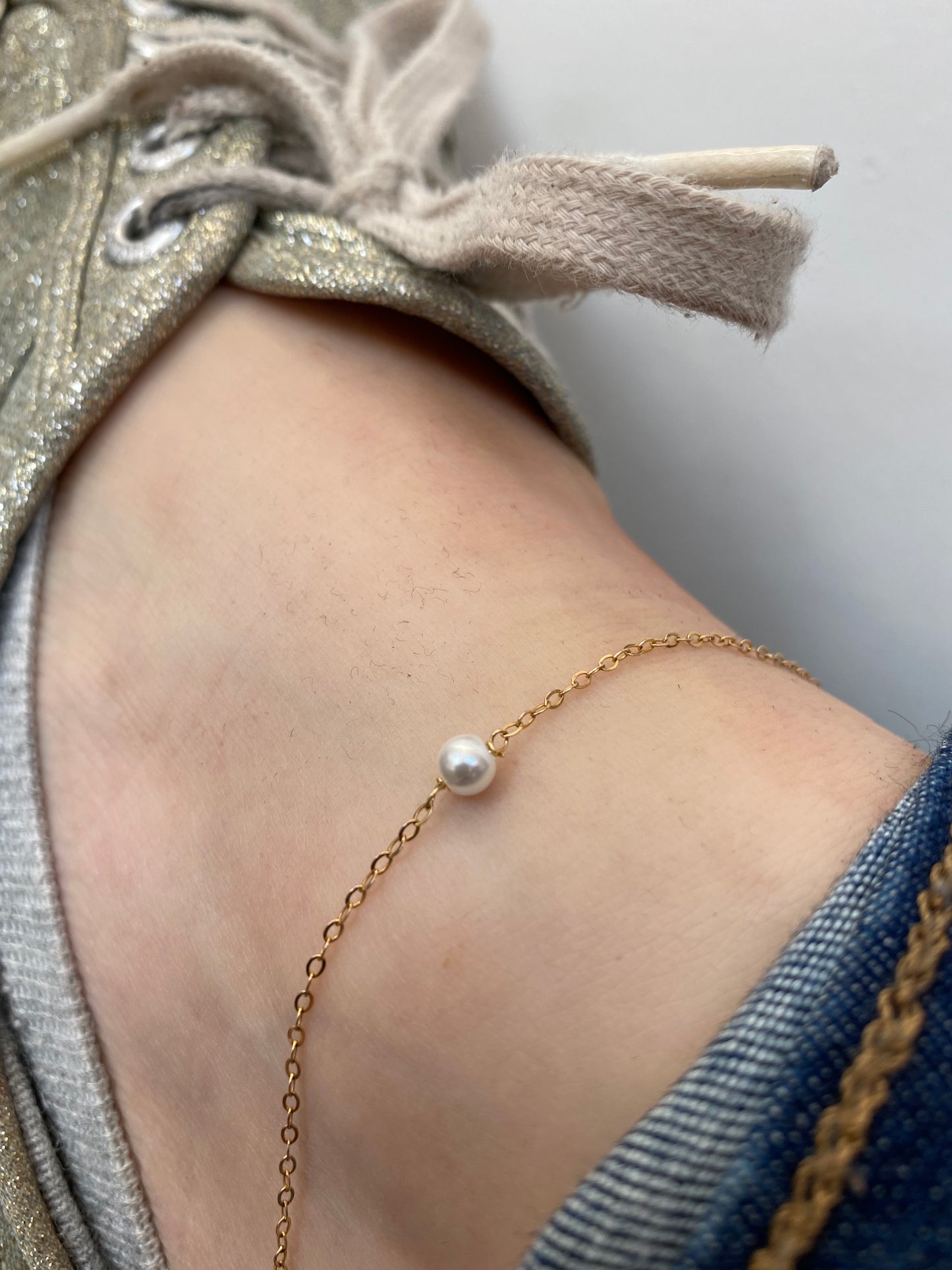 9ct gold and white Pearl ankle bracelet